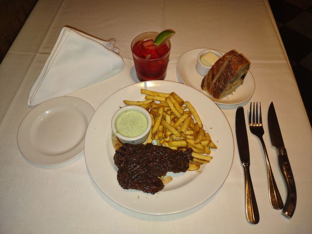 Mustards Grill