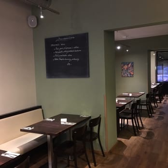 Krystal bistro - Zadni restaurace - Czech Near Me - Prague, Puerto Rico Krystal bistro - Zadni restaurace - Czech Near Me - Prague, Puerto Rico