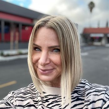 Sola Salons Studios - Side angle of cut and highlights. - Hair Salons Near Me - Pleasanton, California Sola Salons Studios - Side angle of cut and highlights. - Hair Salons Near Me - Pleasanton, California