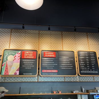 Salt & Straw - Ice Cream & Frozen Yogurt Near Me - Portland, Oregon