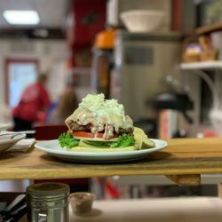 Kathy's Cafe - Bee Stinger Burger