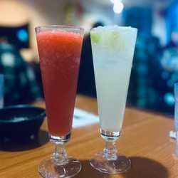 El Ranchito Restaurant - Strawberry and original margarita