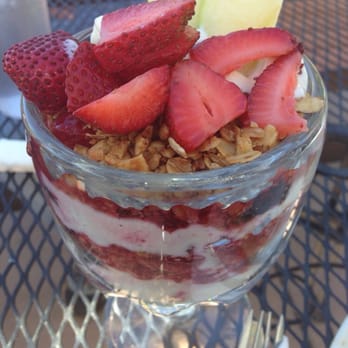 MeMe's Cafe - Breakfast parfait - American Near Me - Springdale, Utah