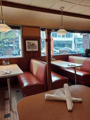 Phillips Avenue Diner by null