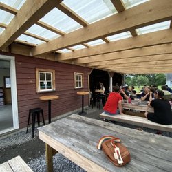 Little Apple Cidery - Bar area