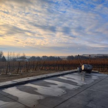 Famici Wine Company - Wine Tasting Room Near Me - Caldwell, Idaho
