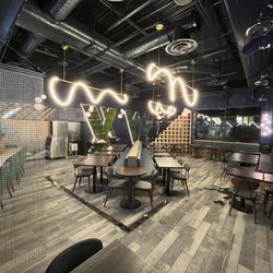 Sushi Nomu - Inside the restuarant