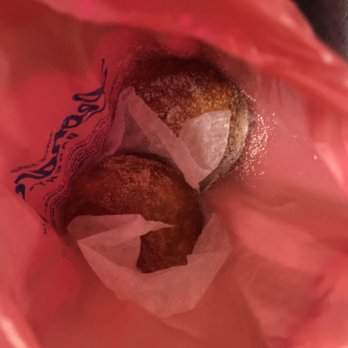 Leonard's Bakery - 01.10.18 the goodies aka li hing malasada + guava filled malasada - Bakeries Near Me - Honolulu, Hawaii Leonard's Bakery - 01.10.18 the goodies aka li hing malasada + guava filled malasada - Bakeries Near Me - Honolulu, Hawaii