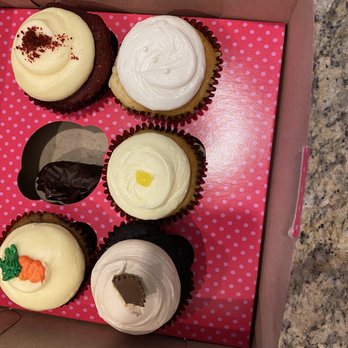 Smallcakes Ahwatukee - Pictures = Red Velvet, Carrot Cake, Peanut Butter Cup on chocolate cake, Lemon, and Wedding Cake. - Cupcakes Near Me - Phoenix, Arizona Smallcakes Ahwatukee - Pictures = Red Velvet, Carrot Cake, Peanut Butter Cup on chocolate cake, Lemon, and Wedding Cake. - Cupcakes Near Me - Phoenix, Arizona