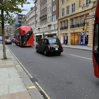 Harrods - Department Stores Near Me - London, XGL