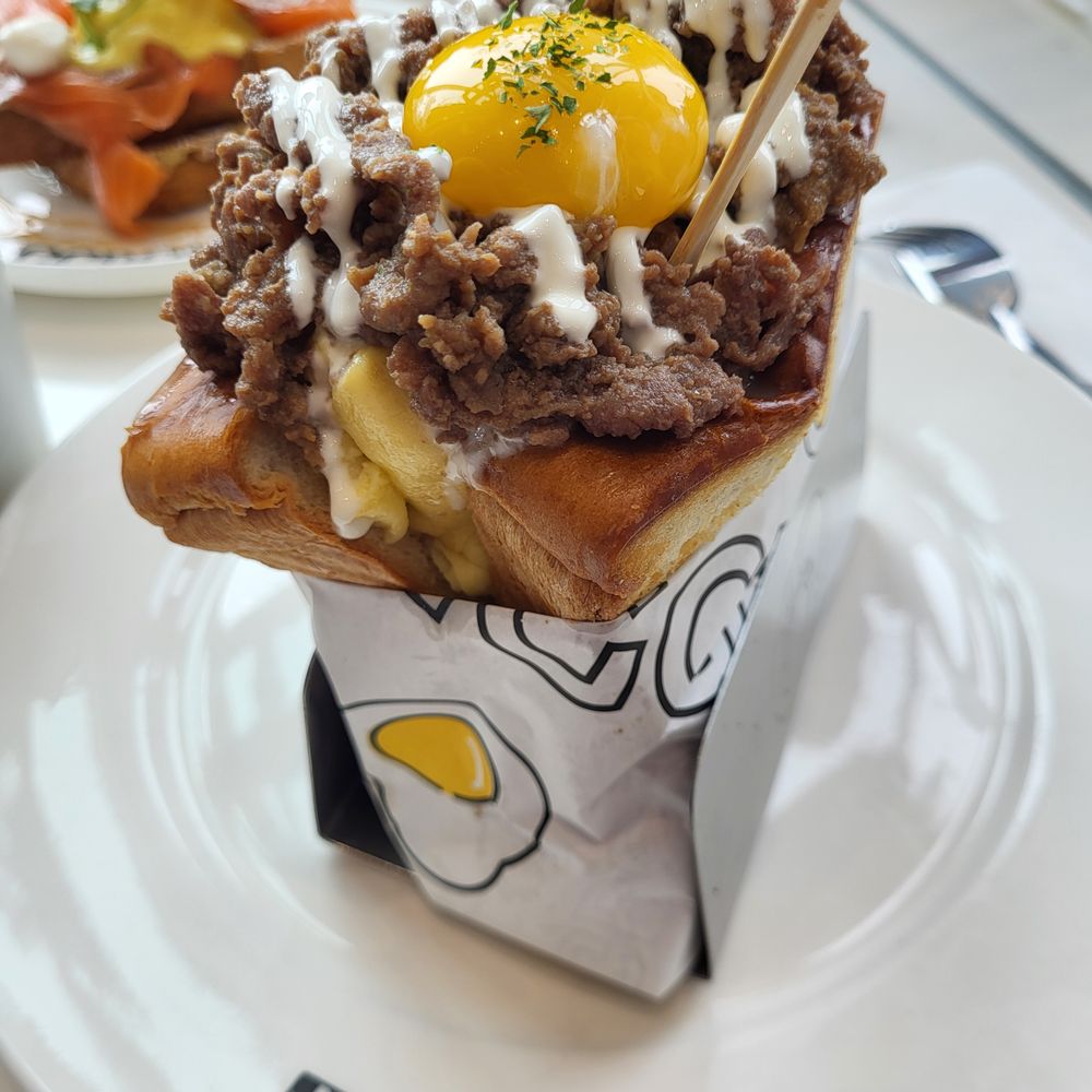 Eggbomb+ - Breakfast & Brunch Near Me - Burnaby, British Columbia