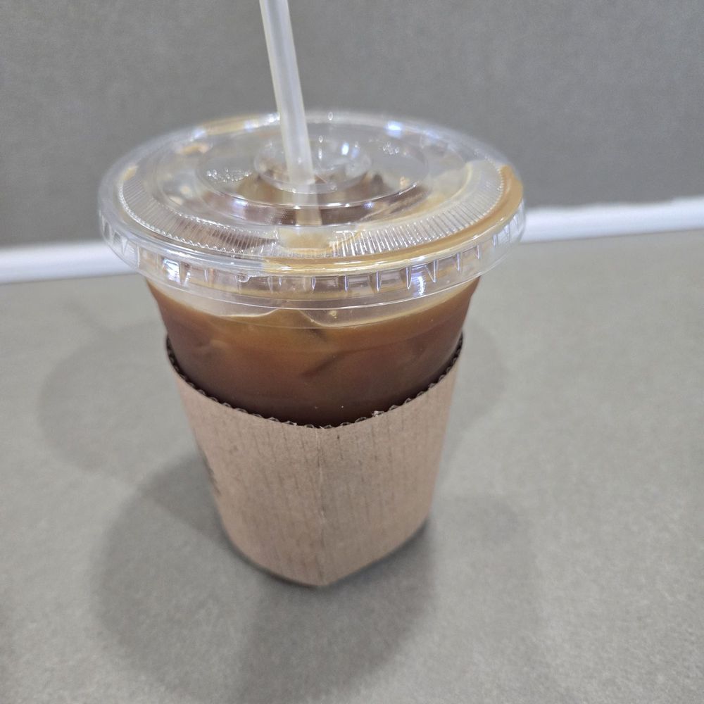 Kefita Coffee - Limu lomi - Coffee & Tea Near Me - Houston, Texas