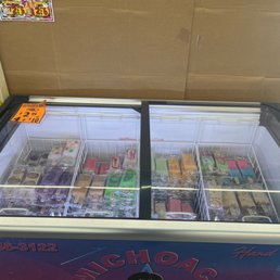 Variety of paletas !!!
