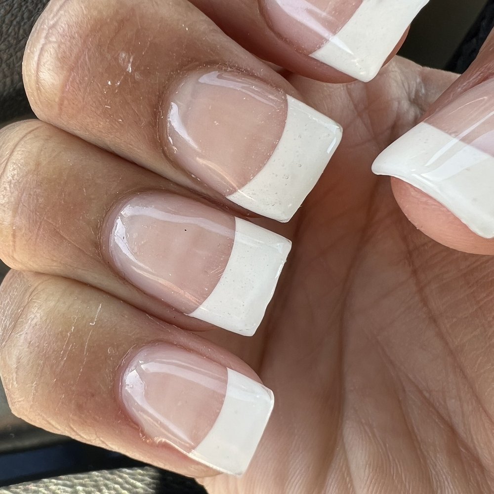 Modern Nails - Pinky nail shape? Look at all the white tips... there not even filed down - Nail Salons Near Me - Sacramento, California Modern Nails - Pinky nail shape? Look at all the white tips... there not even filed down - Nail Salons Near Me - Sacramento, California