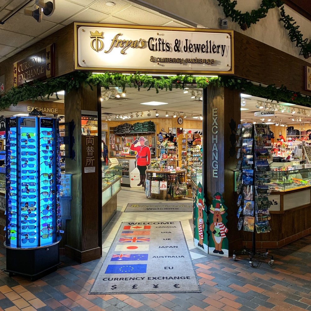 Clock Tower Village Mall - Gift Store Front Entrance - Shopping Centers Near Me - Banff, Alberta
