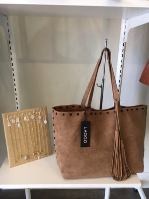 GRAMERCY BOUTIQUE by null