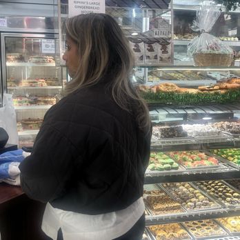 Rimini Pastry Shop - Bakeries Near Me - Brooklyn, New York