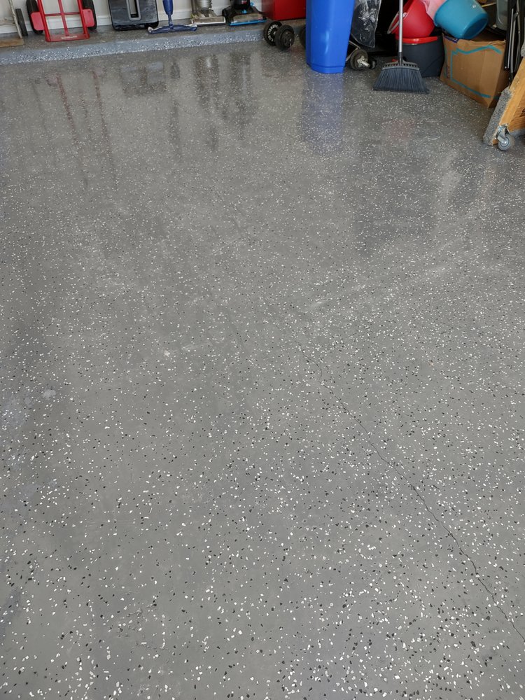 Slide of Phenix Remo & Roofing RGV