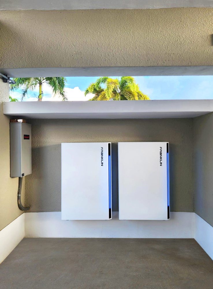 Slide of Shelter Roofing and Solar