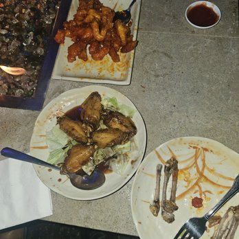 Modern China - Teriyaki wings / lemon chicken in back ground - Chinese Near Me - Walnut Creek, California Modern China - Teriyaki wings / lemon chicken in back ground - Chinese Near Me - Walnut Creek, California