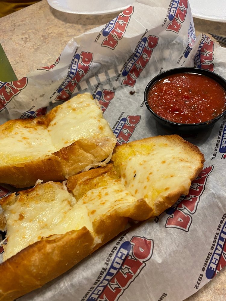 PIZZA COTTAGE Updated October 2024 44 Photos & 43 Reviews 2223 W Fair Ave, Lancaster, Ohio