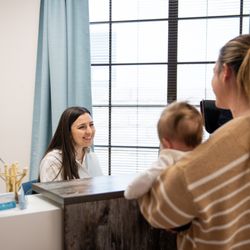 Momma's Chiro - Momma's Chiro has a friendly family welcoming office and great staff.