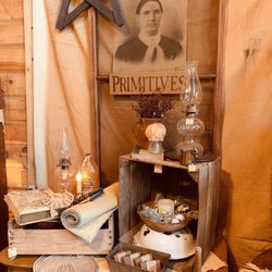 Kendra & Co - Primitives~antiques