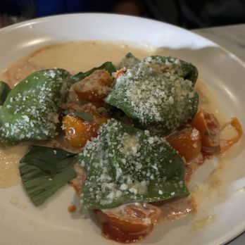 North Italia - Tortelloni Al Pomodoro (1/2 portion) - Pizza Near Me - Houston, Texas North Italia - Tortelloni Al Pomodoro (1/2 portion) - Pizza Near Me - Houston, Texas