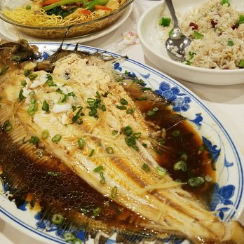 Li Wah - Fried noodles, fried rice and fish with plenty of roe! - Dim Sum Near Me - Cleveland, Ohio Li Wah - Fried noodles, fried rice and fish with plenty of roe! - Dim Sum Near Me - Cleveland, Ohio