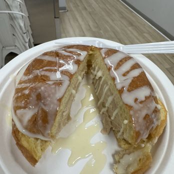 Bow Tie Creamery - Brioche with salted caramel - Ice Cream & Frozen Yogurt Near Me - South Ogden, Utah Bow Tie Creamery - Brioche with salted caramel - Ice Cream & Frozen Yogurt Near Me - South Ogden, Utah