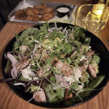 The Tiny Pony - Chickpea Avocado Salad with Chicken - Bars Near Me - Yucca Valley, California The Tiny Pony - Chickpea Avocado Salad with Chicken - Bars Near Me - Yucca Valley, California