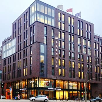 Dat Backhus im Bischofsturm - Dat. Backhus mit dem archäologischen Museum - Bakeries Near Me - Hamburg, HH