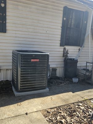 Mainline Plumbing Logo