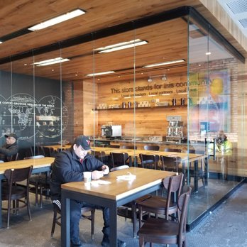 Starbucks - Coffee & Tea Near Me - Chicago, Illinois