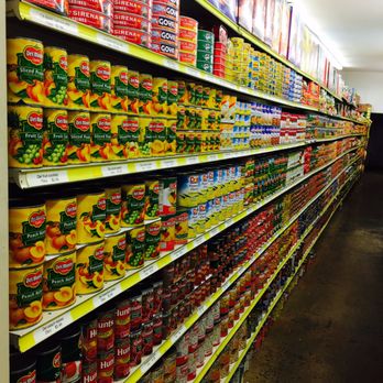 Mi Carnal Market - canned food on shelves - Grocery Near Me - Oakland, California Mi Carnal Market - canned food on shelves - Grocery Near Me - Oakland, California