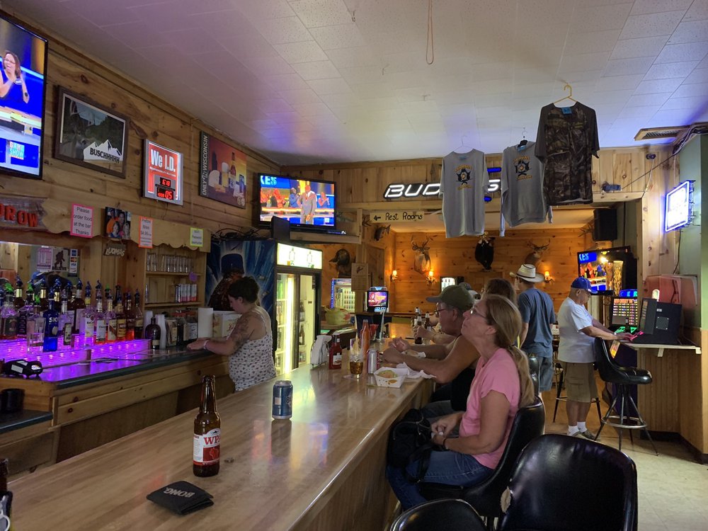 SAXON PUB & ARCHERY Updated August 2024 14287 N State Hwy 122, Saxon, Wisconsin Pubs