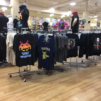Comics-N-Stuff - Comic Books Near Me - Carlsbad, California