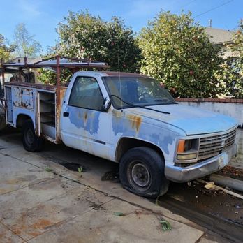 G&S Junk Removal - Junk Removal & Hauling Near Me - Pasadena, California