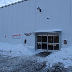 Hai Lua Farmer Guy Supermarket - Back entrance to Hai Lua Farmer Guy Supermarket 2/2026
