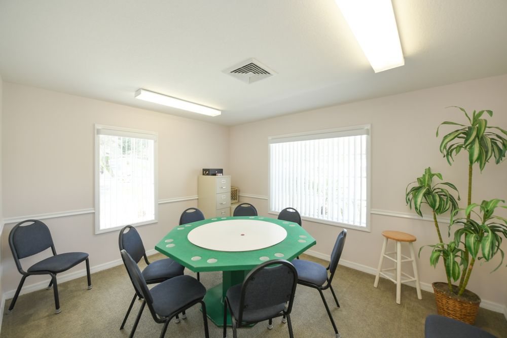 WINDWARD VILLAGE Updated June 2024 40 Photos 6291 Windward Blvd