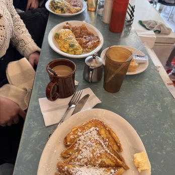 Joe's Coffee Shop - Food my friends got! (Omelettes, Hashbrowns, Coffee, Water, and pancakes) - Breakfast & Brunch Near Me - San Francisco, California Joe's Coffee Shop - Food my friends got! (Omelettes, Hashbrowns, Coffee, Water, and pancakes) - Breakfast & Brunch Near Me - San Francisco, California