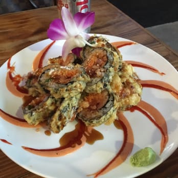Nozomi - Blue Firecracker Roll - was missing a little something and the jalapeño added more crunch than heat - Sushi Bars Near Me - La Jolla, California