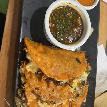 Birrieria la Poblana - Chicken birria tacos - Tacos Near Me - Upper Marlboro, Maryland Birrieria la Poblana - Chicken birria tacos - Tacos Near Me - Upper Marlboro, Maryland