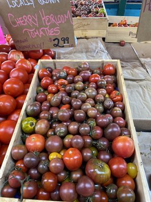 Sonoma Valley Fruit Basket by null