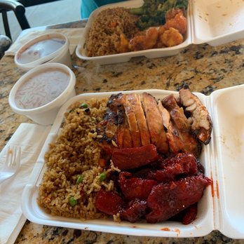 Fresh Wok - Fried rice, teriyaki chicken, barbecue pork, beef and broccoli and orange chicken. - Chinese Near Me - Fontana, California Fresh Wok - Fried rice, teriyaki chicken, barbecue pork, beef and broccoli and orange chicken. - Chinese Near Me - Fontana, California