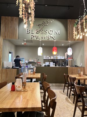 Blossom Ramen by null