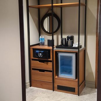Hyatt Regency - Hotels Near Me - Renton, Washington