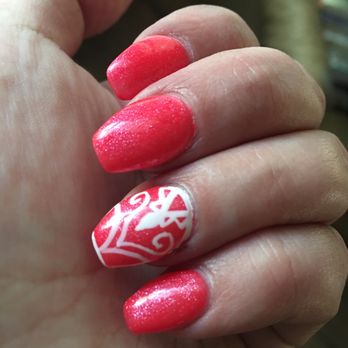 No1 Nails - Tony did my full set w/ gel. I got them short and shaped, and he also did a design on each hand. He's awesome! (1 week after) - Nail Salons Near Me - Downey, California