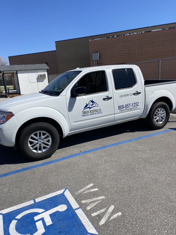 Slide of Jimgov Roofing