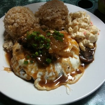 Da Kitchen Maui - Loco moco with brown rice sub - Hawaiian Near Me - Kihei, Hawaii Da Kitchen Maui - Loco moco with brown rice sub - Hawaiian Near Me - Kihei, Hawaii